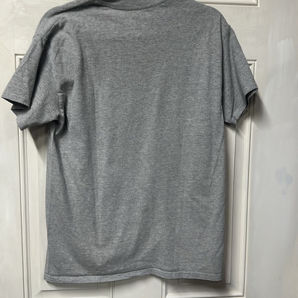 Medium Raiders official NFL tee shirt -gray with black, white and silver graphic - Picture 4 of 5